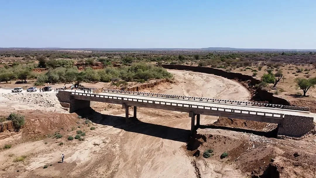 Af-iyo-Ga'an / Fedeto / Lagahida Slab Bridges site photograph